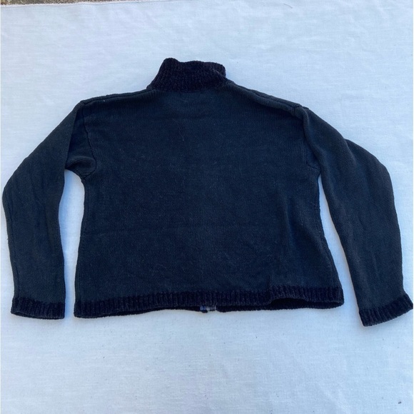 CROFT & BARROW | Christmas Sweater Zip Knit Jacket with Wreath - Picture 2 of 15